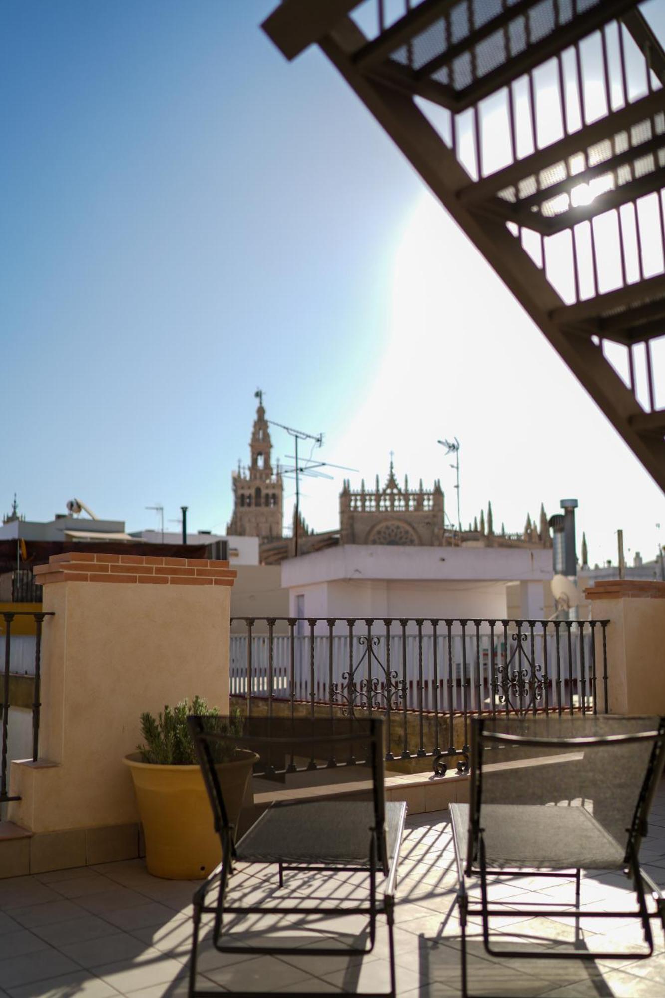 Cathedral Sevilla Views Esterno foto