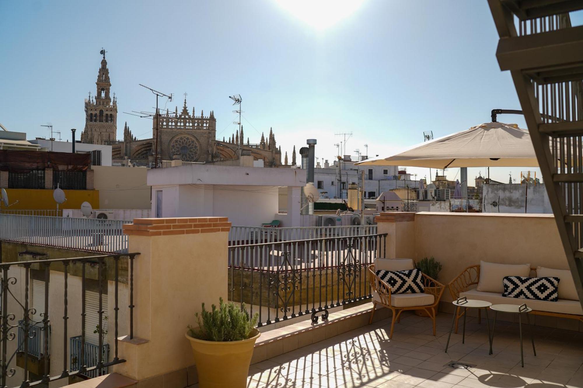 Cathedral Sevilla Views Esterno foto